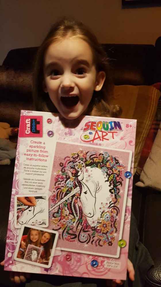 Orlagh's sister with a gift